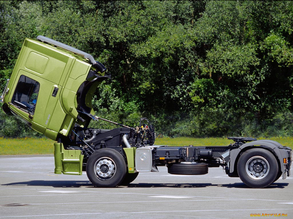 , mercedes, trucks